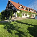 Rybaczowka - Noclegi, Restauracja, Port Bed & Breakfast Bogaczewo (Gizycko)