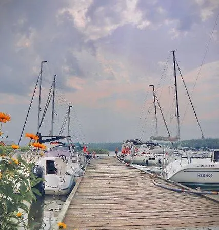 Rybaczowka - Noclegi, Restauracja, Port