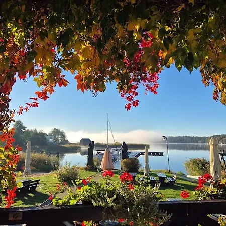 Rybaczowka - Noclegi, Restauracja, Port * Bogaczewo (Gizycko)