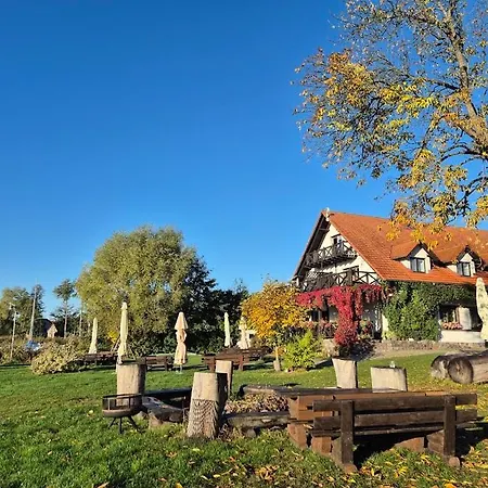 Rybaczowka - Noclegi, Restauracja, Port Bogaczewo (Gizycko)