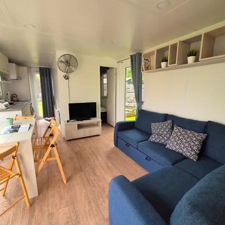 Frühstückspension Rybaczowka - Noclegi, Restauracja, Port *