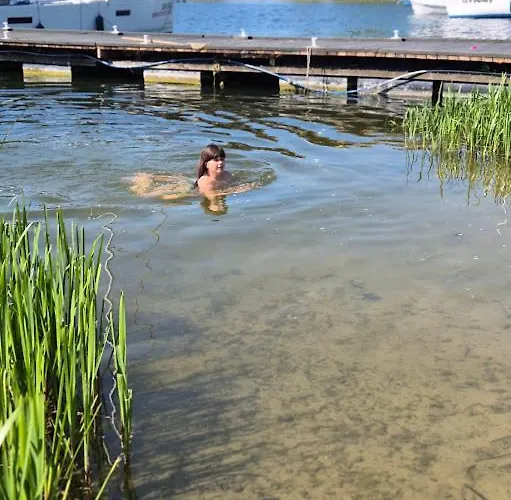 Rybaczowka - Noclegi, Restauracja, Port 住宿加早餐酒店 波加茨泽沃