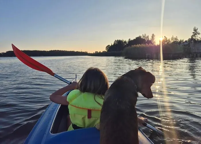 Rybaczowka - Noclegi, Restauracja, Port 波加茨泽沃