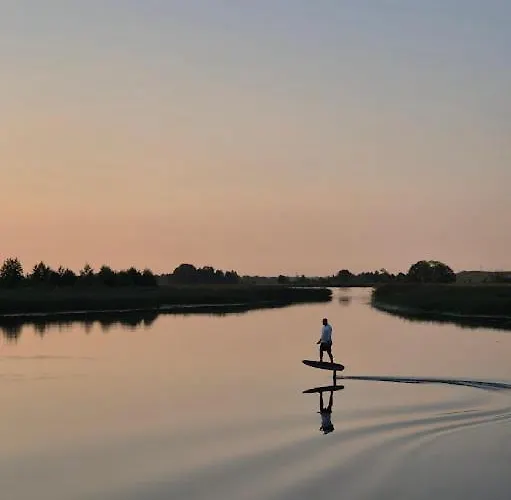 住宿加早餐酒店 Rybaczowka - Noclegi, Restauracja, Port 波加茨泽沃