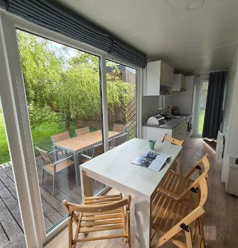 Rybaczowka - Noclegi, Restauracja, Port